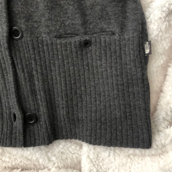 The North Face !! Sweaters beautiful gray small - Picture 5 of 8